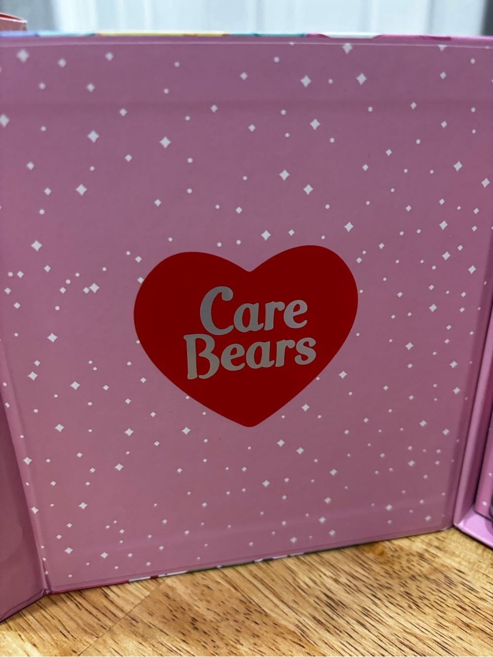 Care Bears Pink Lip Gloss Set - 12 Glitter & Shimmer Shades - Picture 4 of 5
